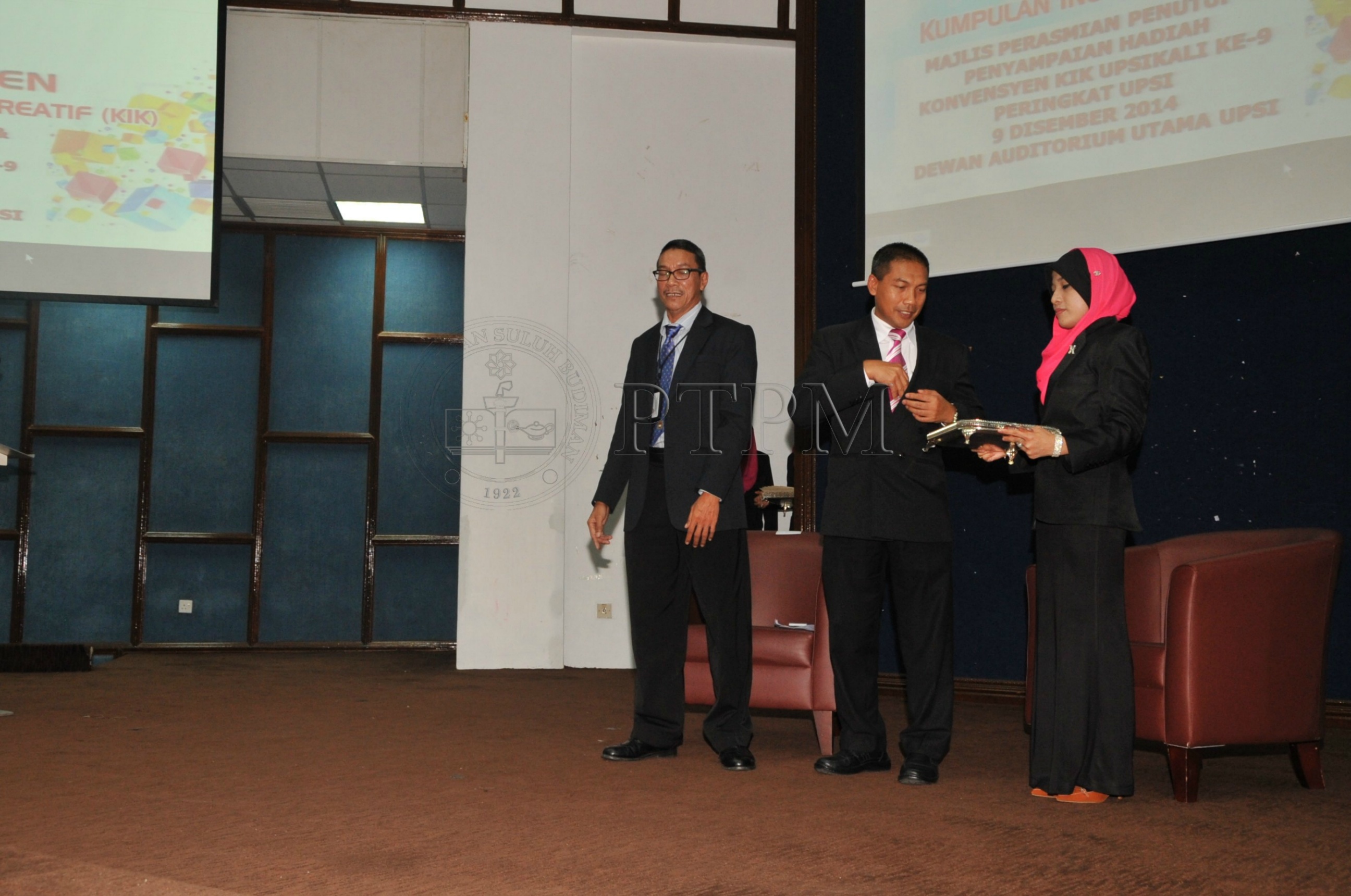 PRO 14 126 KIKPRO 2574